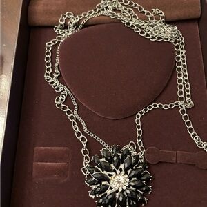 Elegant Black and Silver Floral Necklace